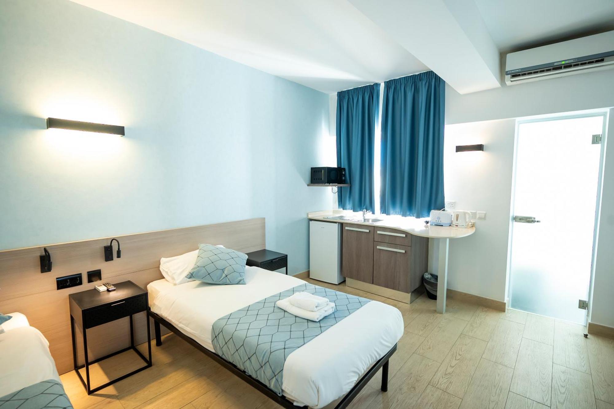 Day'S Inn Hotel And Residence Sliema Eksteriør bilde